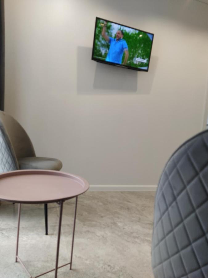 Vip Apartments On Avalon إلفيف المظهر الخارجي الصورة